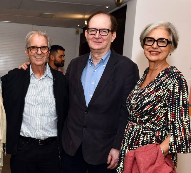 DSC_5519 Paulo Sergio Duarte , Alberto Tassinari e Beth Jobim - Exposição CILDO MEIRELES - JUNHO 2025 - CG