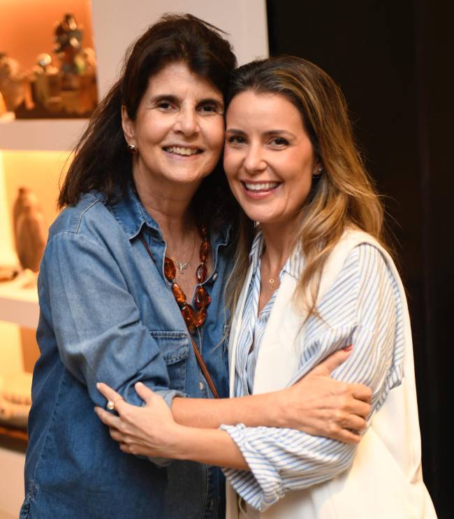 Viviane Grabowsky e Marcela Martins