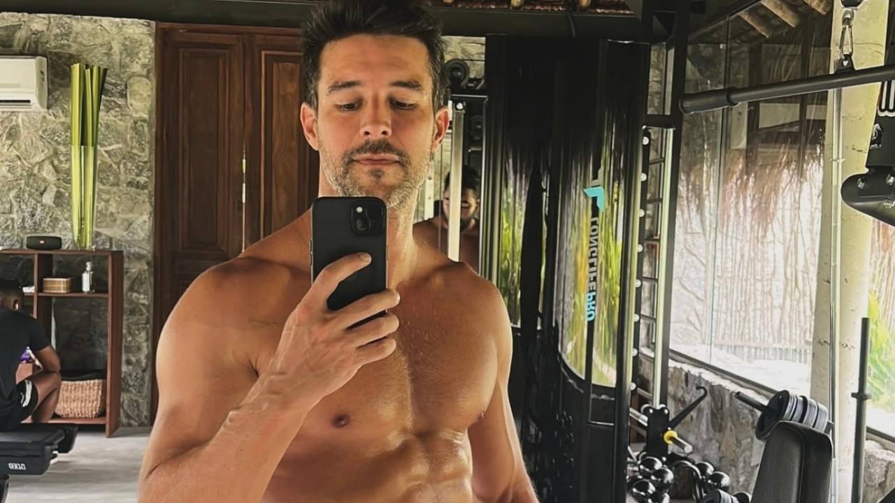Bernardo Velasco produziu conteúdo adulto
