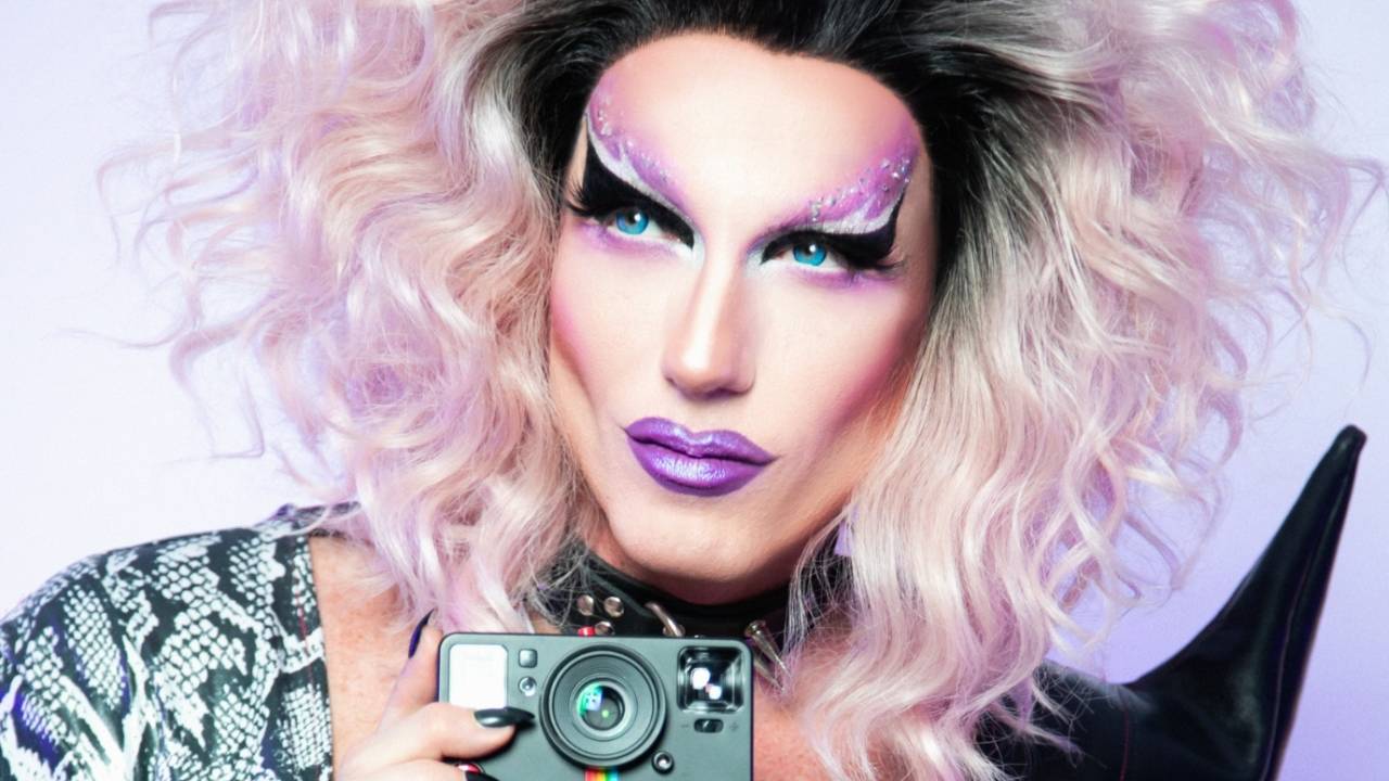 Betina Polaroid fala sobre amizade com queens de Drag Race Brasil