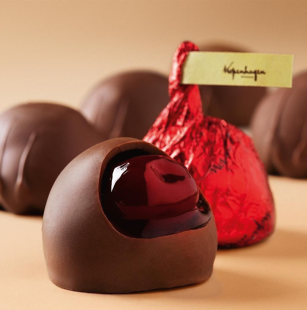 Bombom cherry brandy Bombons de chocolate recheados com cereja e licor