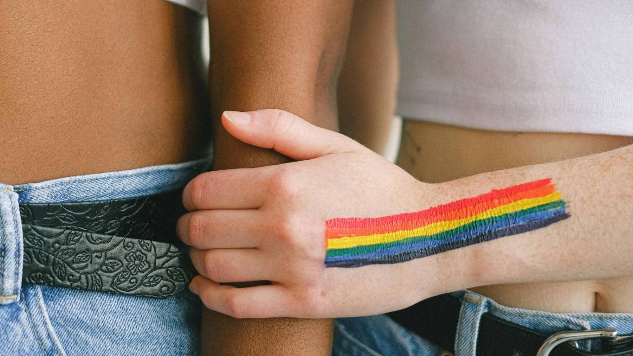Desafios para imigrantes LGBT+