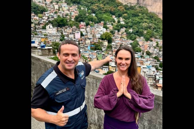 Marcelo Arar, subsecretário de Esportes, com Renata Mozzini, fundadora do Mude