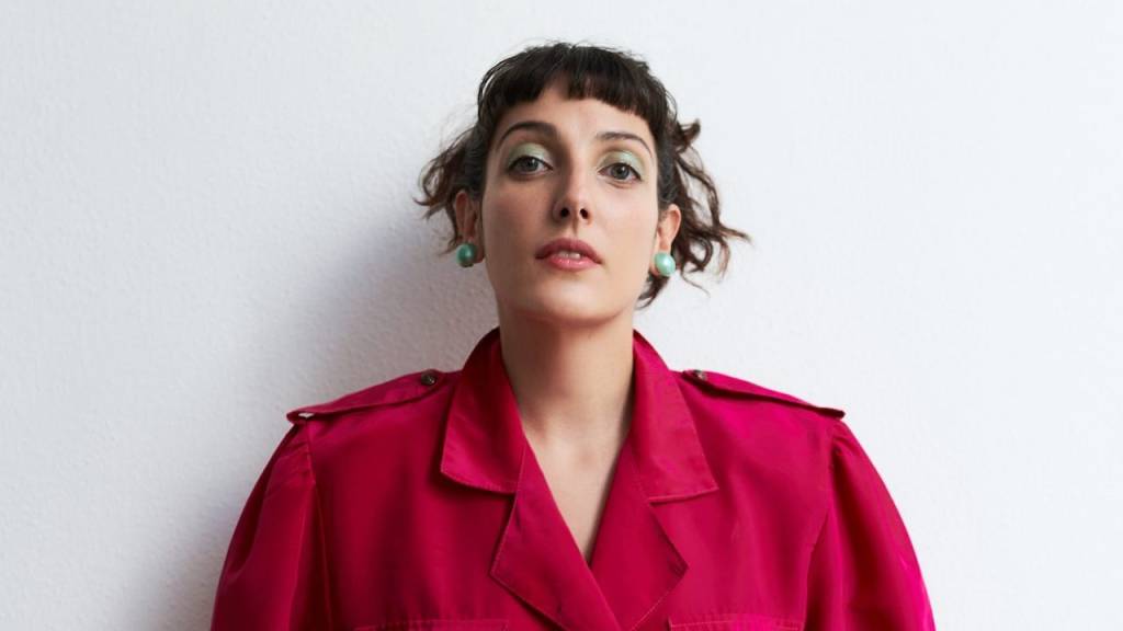 Clarice Falcão apresenta seu novo show, Episódio Especial, no Manouche