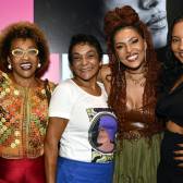Naruna Costa, Elisa Lucinda, Vanessa Soares (neta de Elza), Janamô e Larissa Luz