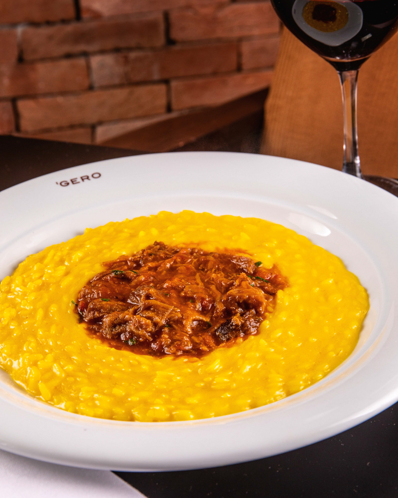 Gero: clássico de ossobuco e açafrão