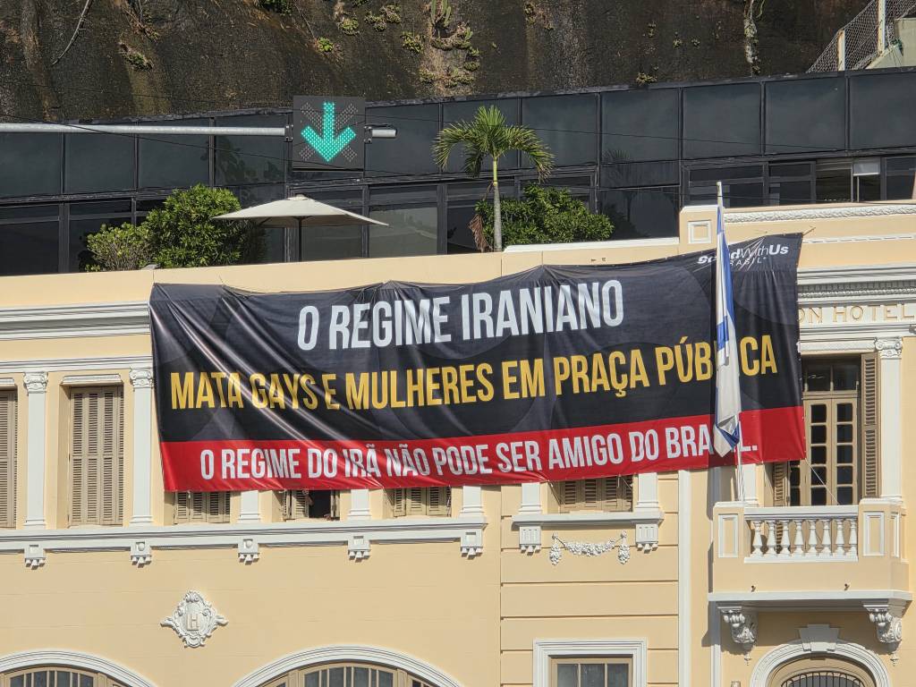 StandWithUs faz protesto contra Irã em semana de Brics no Rio