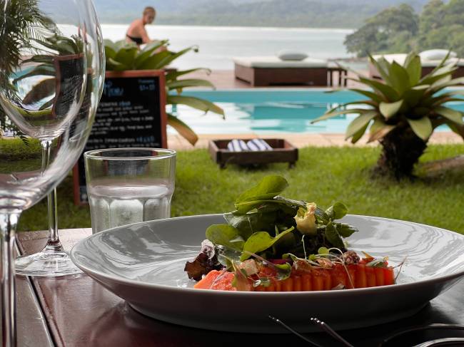 almoço na pousada almoço na pousada: vista e sabor