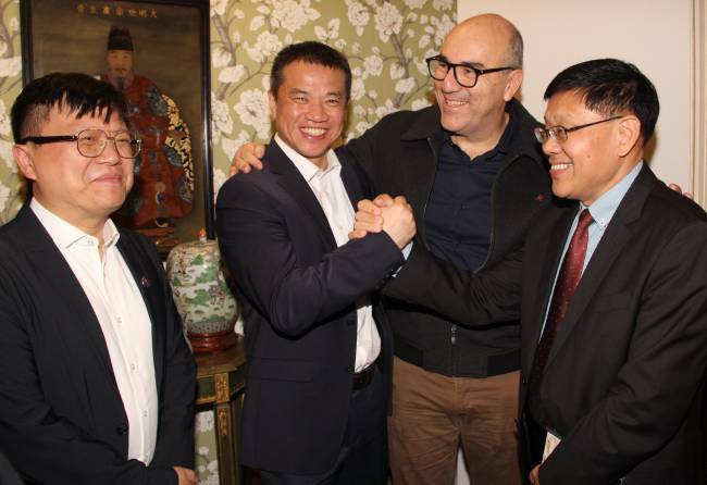Lin Qingyi, Huang yehua, Leonardo Attuch e Li Bo