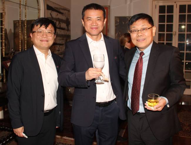 Lin Qingyi, Huang yehua e Dr. Li Bo