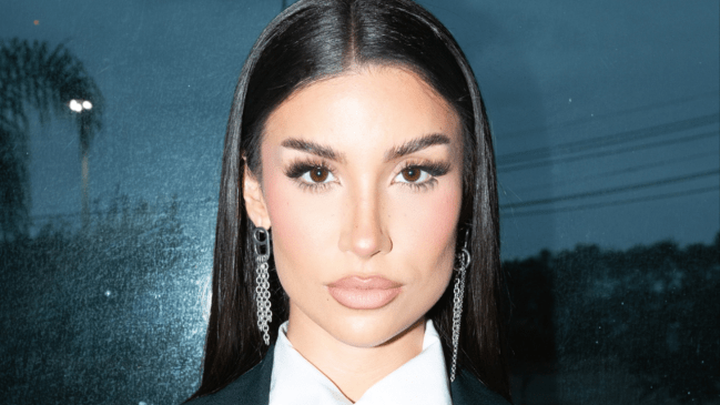 Bianca Andrade: "De vez em quando é preciso recolher os cacos e seguir"