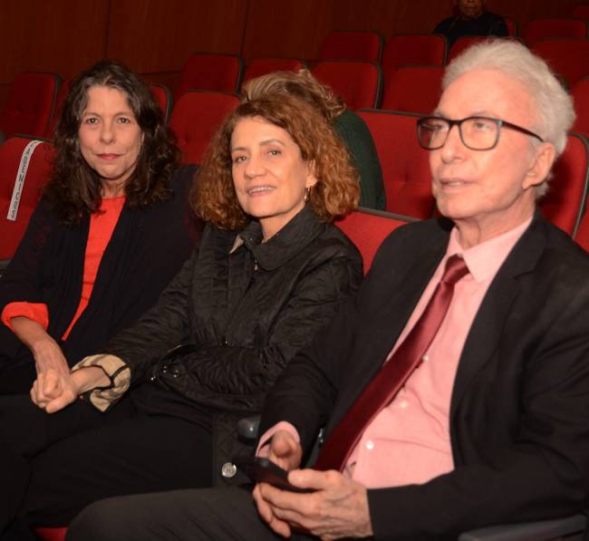 Renata de Almeida Magalhães e os irmortais Mirian Leitão e Antonio Carlos Secchin