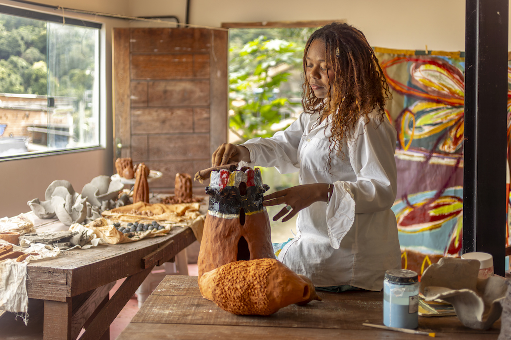 Exposição mostra a força da arte como cura no Centro do Rio