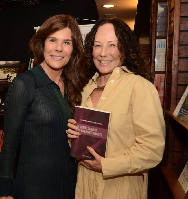 Simone Lahorgue Nunes e Mariana Tavares de Araujo