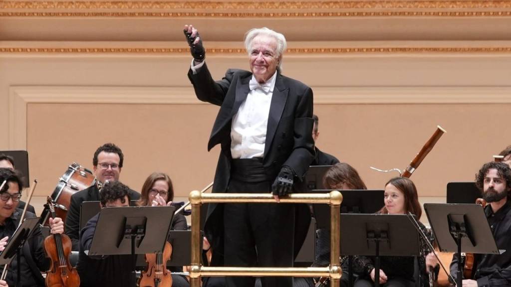 João Carlos Martins: “Vou diminuir o ritmo e ajudar a ciência”