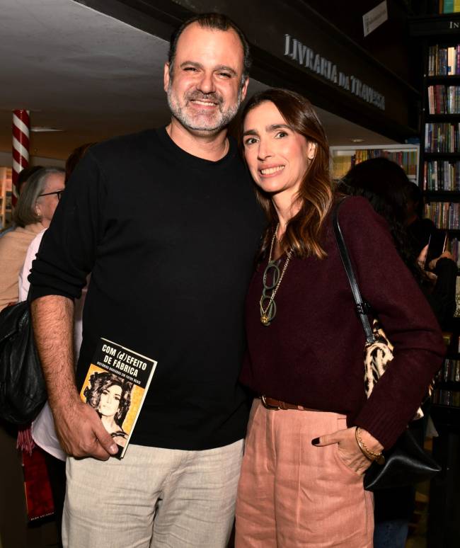 _DSC3730 Erick e Luiza Figueira de Mello - LIvro - OLGA ANTUNES MACIEL - AGO 2025 - CG