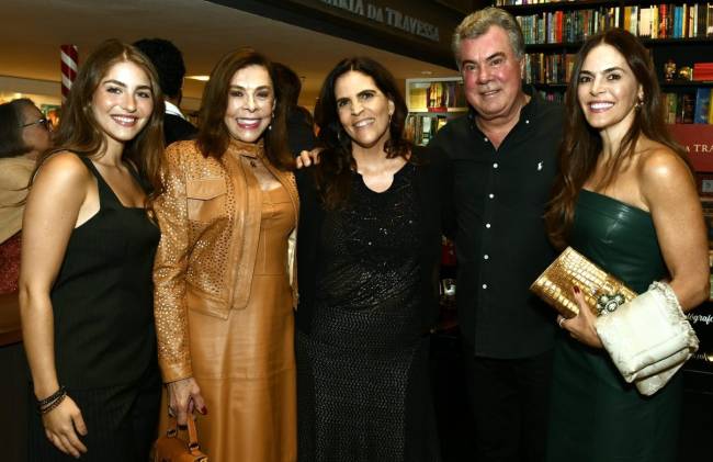 _DSC3769 Marina Hansen , Rosane , Olga Antunes Maciel , Arno Bernardes Filho e Carolina Hansen - AGO 2025 - CG