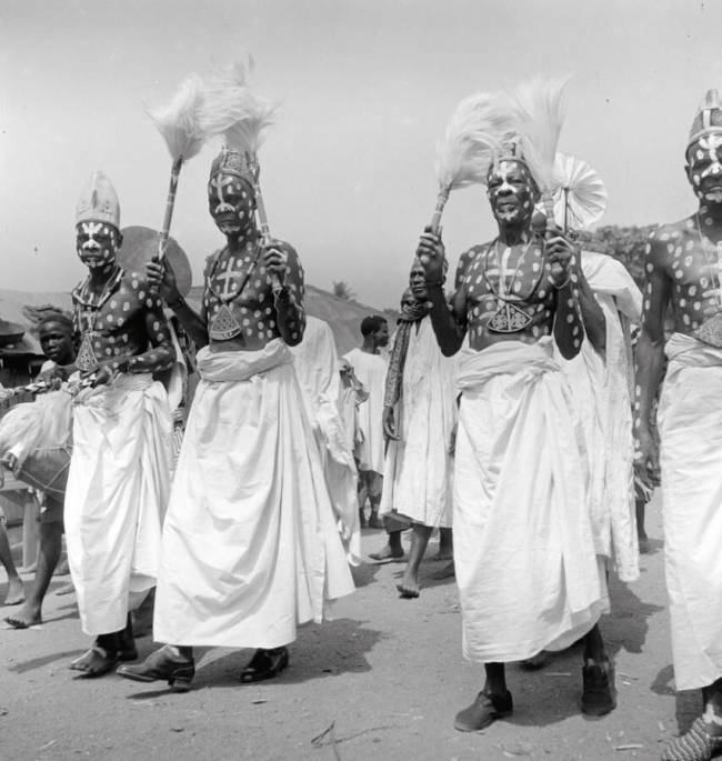 5 obras para ver: mostra na Caixa reúne nomes como Pierre Verger e Carybé