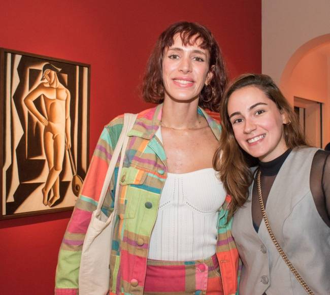 Gigi Barros e Hannah Thomaz Lobo - Copia