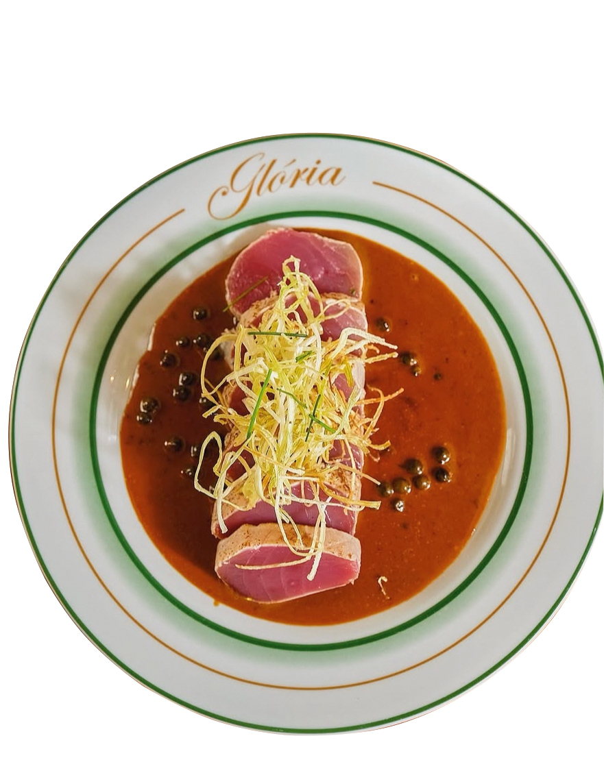 Glória credito Guga Lessa.jpeg Glória credito Guga Lessa.jpeg