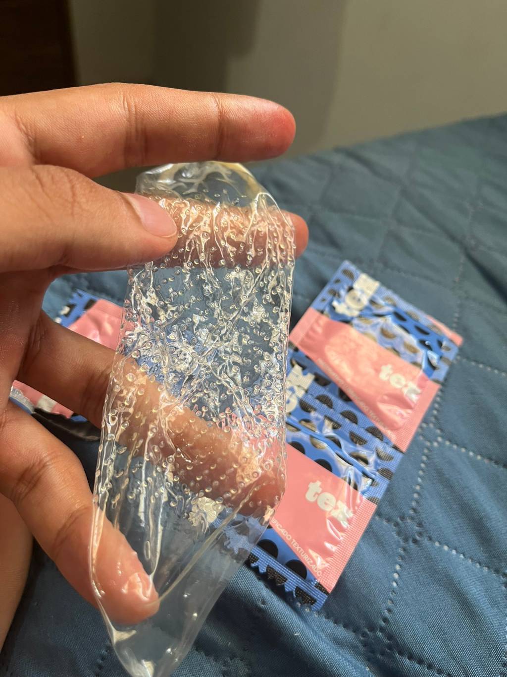 SUS: camisinha texturizada bota as redes pra ferver