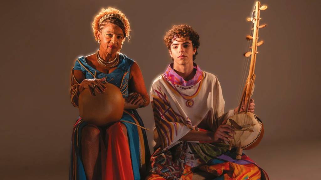 Elisa Lucinda estreia no Rio seu novo espetáculo, O Princípio do Mundo