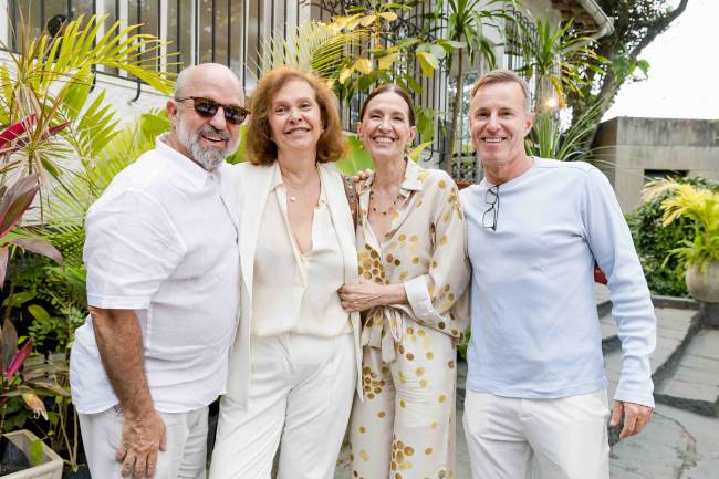 Pedro Garcia, Sandra Fernandes, Flora Gil e Sergio d'Agostini