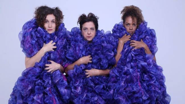 Primeira peça escrita por Viviane Mosé, Desato volta aos palcos cariocas