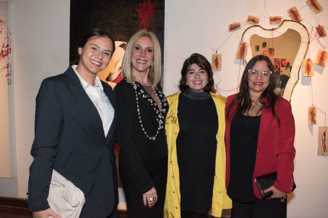 Amanda Jordão, Isabela Francisco, Julia Alvarenga e Renata Soares