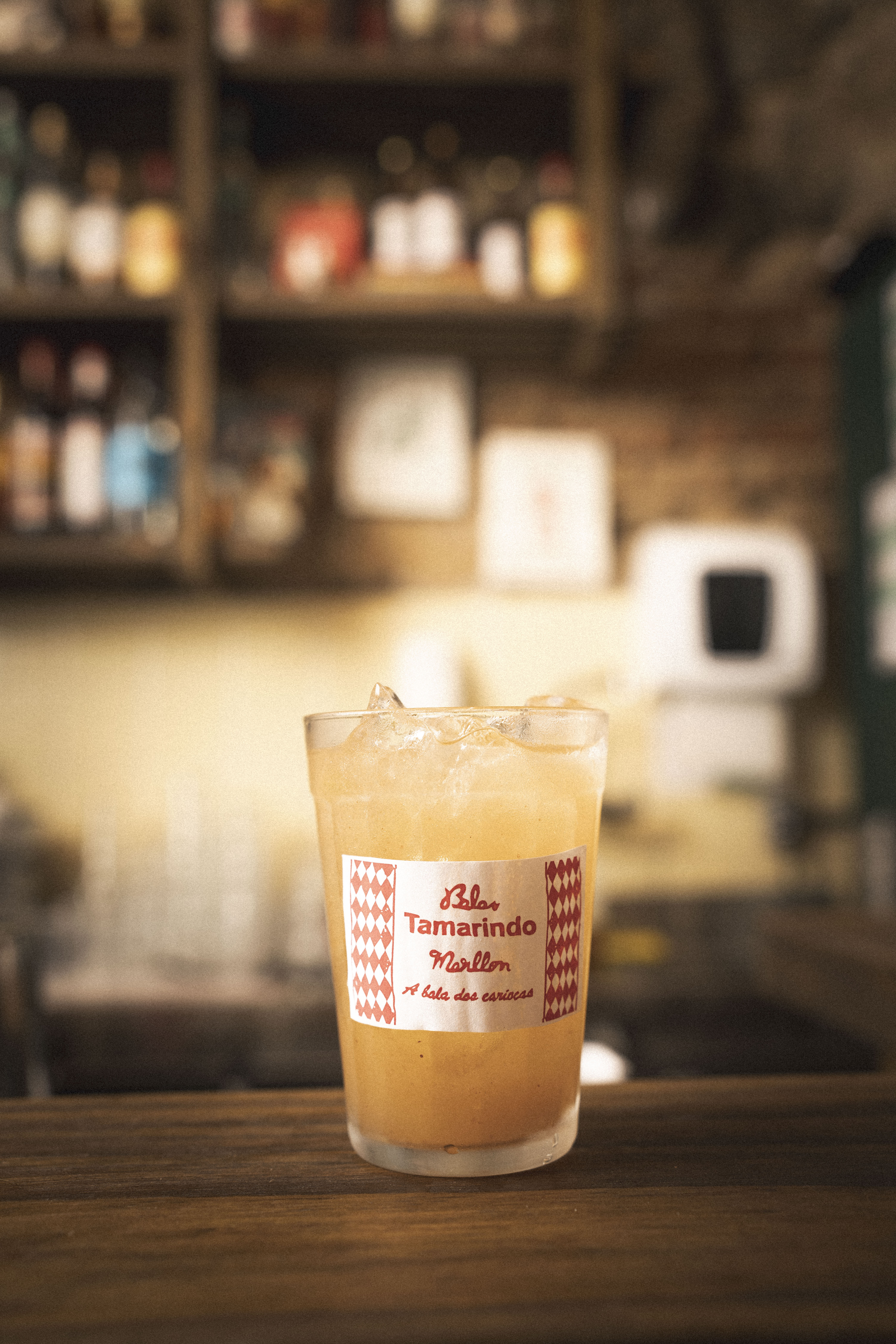 Jurema: mix cítrico de tamarindo e cachaça