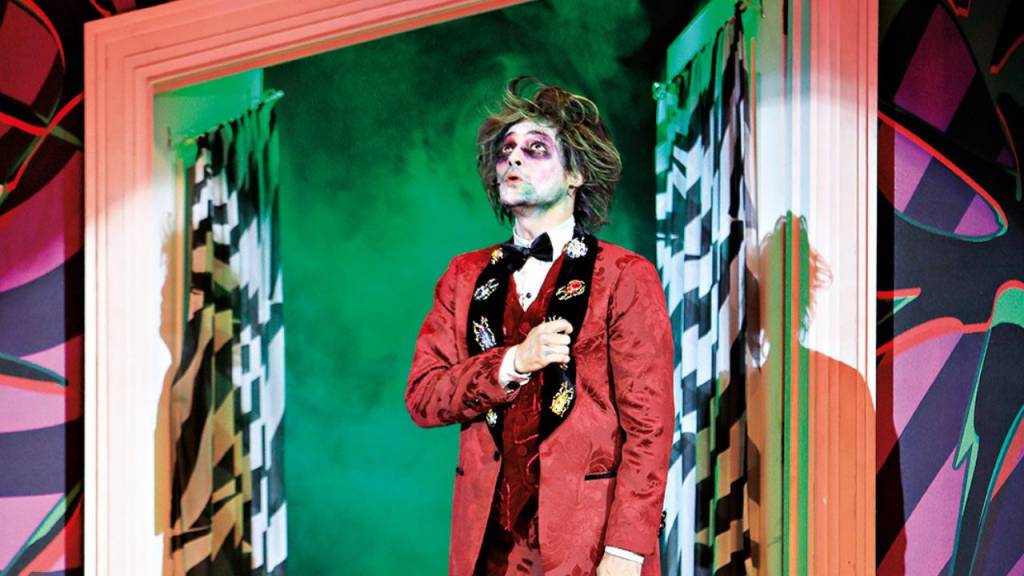 Três musicais para assistir e cantar junto