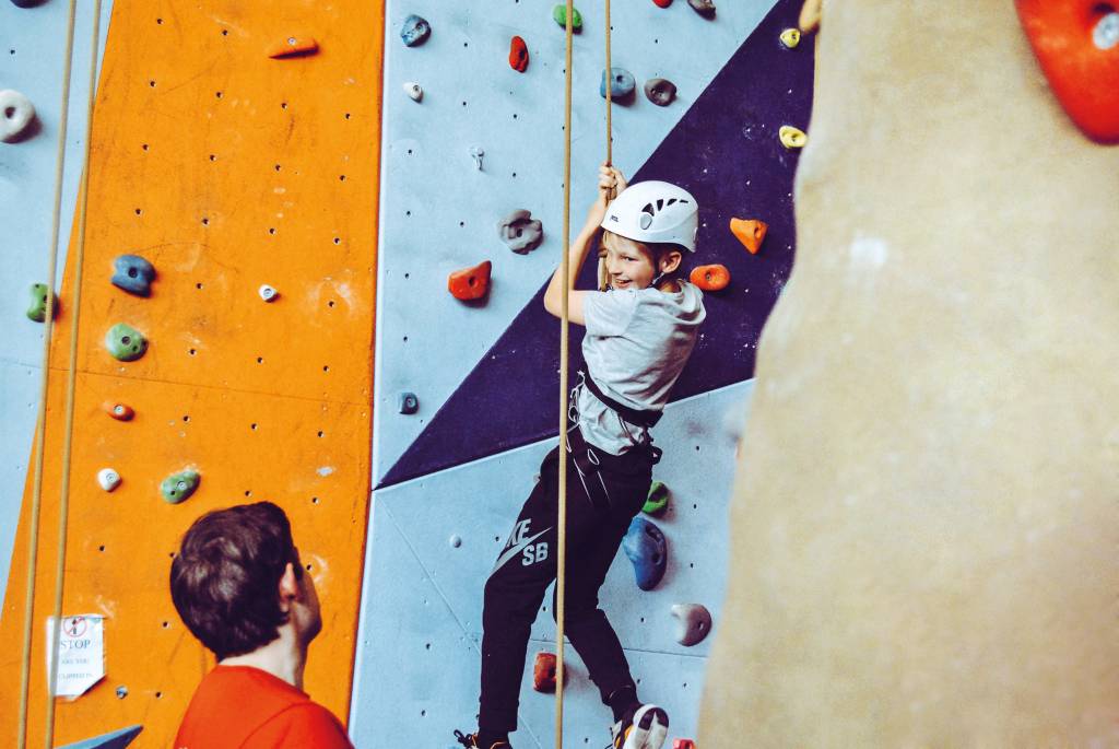 Grátis! Festival oferece oficina de slackline e escalada para os pequenos