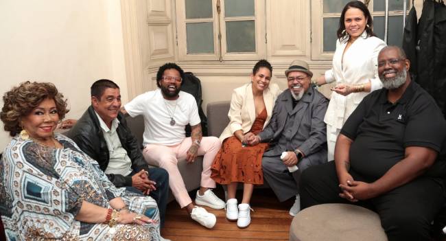 Alcione, Zeca Pagodinho, Xande de Pilares, Fernanda Aragão, Jorge Aragão,Tania Aragão e Péricles