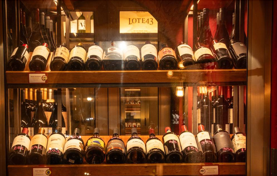 Conheça a nova carta de vinhos do restaurante Maria e o Boi