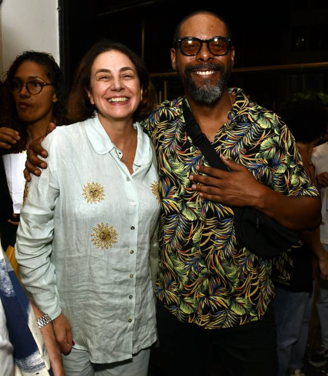 _DSC5060 Anna Luiza Muller e André Ramiro - AS VITRINES - Festival do Rio - OUT 2025 - CG