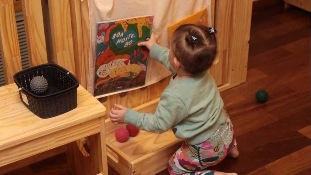 Bebeteca da Biblioteca Parque convida bebês ao prazer das histórias