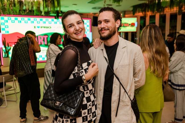 Joana Cannabrava e João Magagnin cred Bruno Ryfer