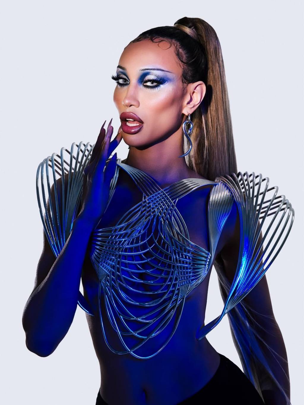 Kerry Colbi (1) Kerri Colby é uma as atrações do halloween da Pink Flamingo