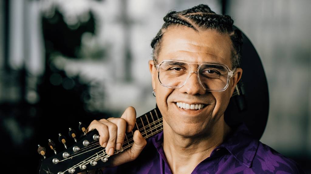 Baile do Hamilton reúne nomes como Hugo Ojuara em arranjos de jazz e choro