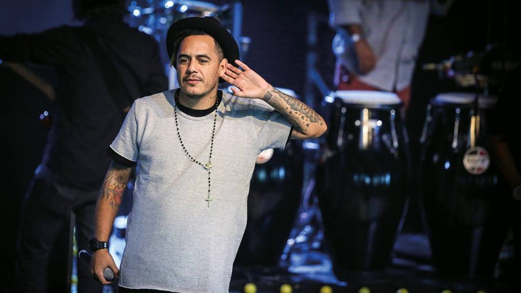 Clássicos do Brasil faz viagem nostálgica em shows de Marcelo D2 e Gabriel O Pensador