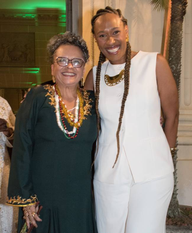 Ana Maria Gonçalves e Luana Xavier