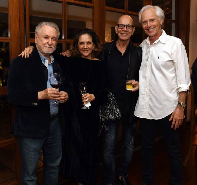 DSC_1222 O casal João e Maria Cândio Portinari , Caco Borges e Sergio Margulis - ANIVERSÁRIO SERGIO MARGULIS - - OUT 2025 -CG