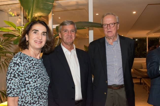 Henrique e Ines Figueira com Alberto Orleans e Bragança