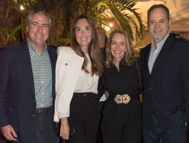 Luiz Eduardo e Juliana Osório com Kiki Moretti e David Zylbersztajn Megda