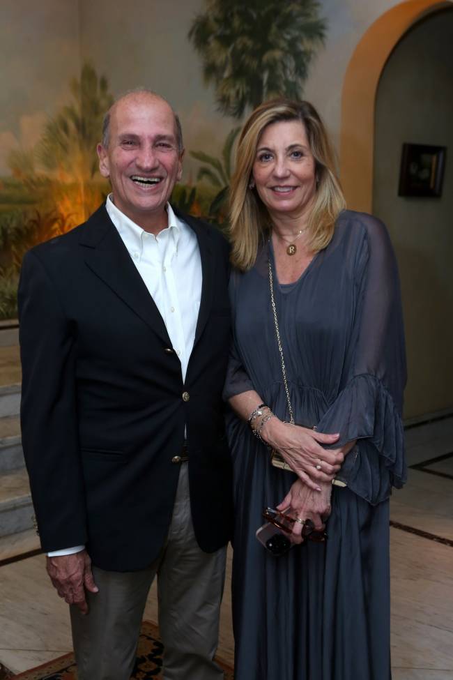 VLDS4339-Gastao Veiga e Roberta