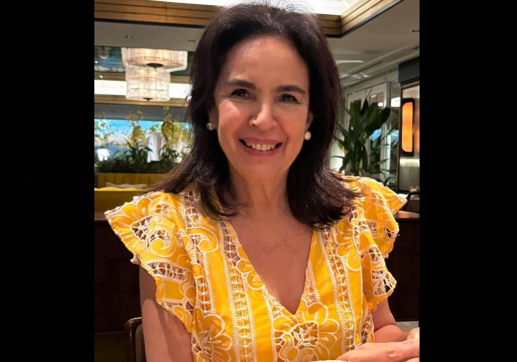 Joy Garrido: harmonização visual no Chopin  