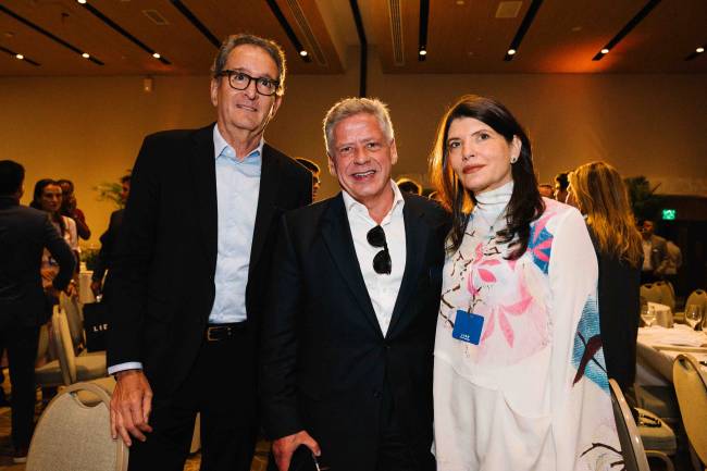 Athur Repsold, com Ana Maria e Marcelo Moura