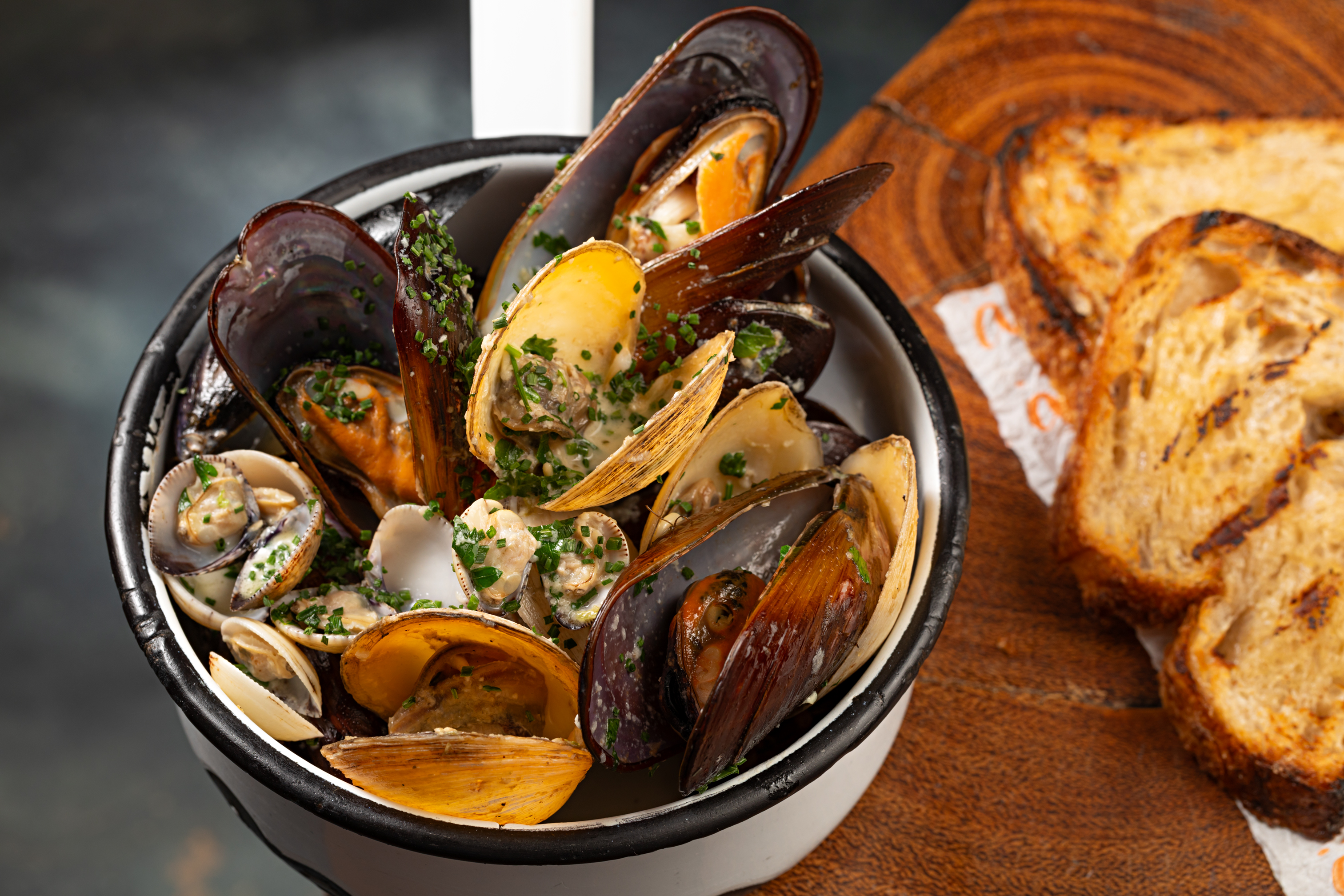 Rio tem boas novas da França à Tailândia