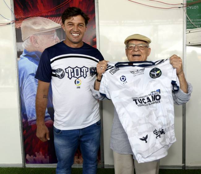 _DSC5245 Dejair Santana - Diretor de Esporte de TUCANO e Othon Bastos - TUCANO - NOV 2025 -CG