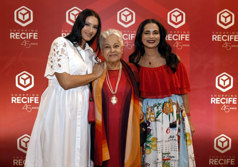 _DSC6659 Helena , Iranir e Ione Costa - - 45 ANOS SHOPPING RECIFE - POLO GASTRONÔMICO - DEZ 2025 - CG